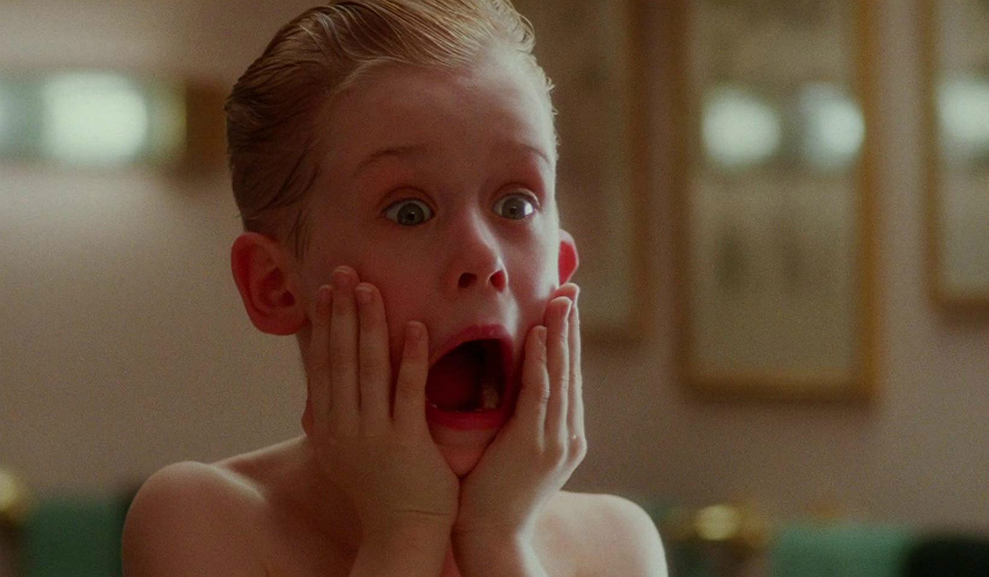 Hollywood Insider Features Home Alone Macaulay Culkin Christmas Movie