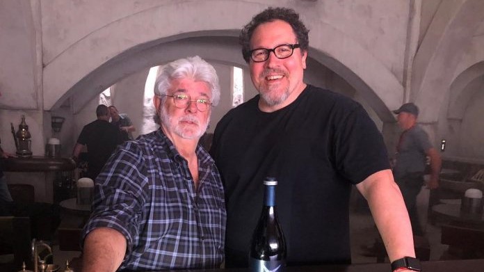 Hollywood Insider's Behind The Scenes Star Wars The Mandalorian, Jon Favreau, George Lucas, Pedro Pascal, Baby Yoda (2)