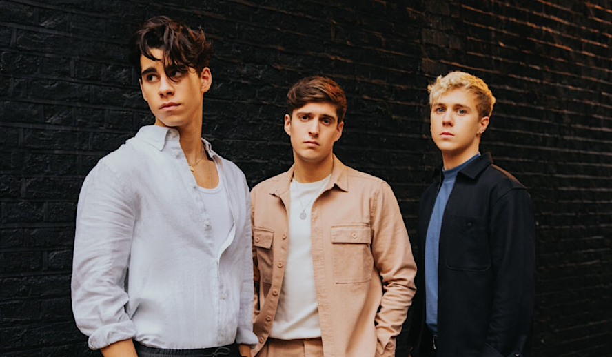 Hollywood Insider New Rules, Boy Band, Body Positivity Hollywood Insider New Rules, Boy Band, Body Positivity