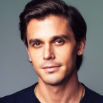 Hollywood Insider Antoni Porowski Queer Eye, LGBTQ