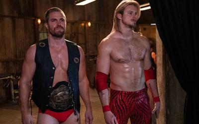 Stephen Amell & Alexander Ludwig’s ‘Heels’ Deftly Explores the Reality of Independent Wrestling