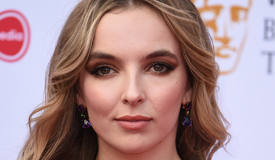 It's Jodie Comer's World And We're Just Living In It - Hollywood ...