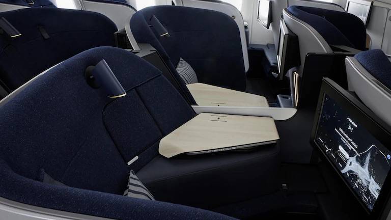 The Hollywood Insider Finnair Business Class Luxury-07