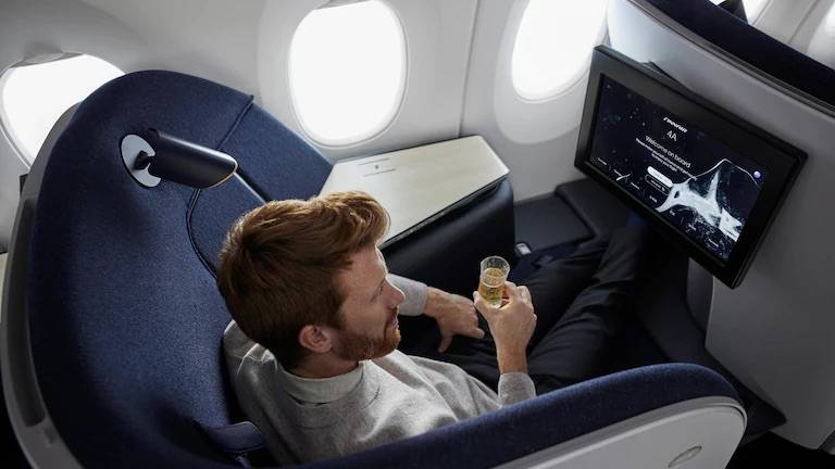 The Hollywood Insider Finnair Business Class Luxury-11