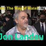 The Hollywood Insider Video Jon Landau 'Avatar: The Way of Water' Interview