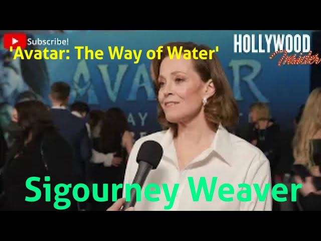 The Hollywood Insider Video Sigourney Weaver 'Avatar: The Way of Water' Interview