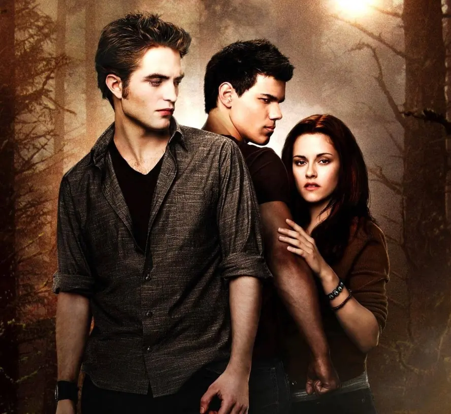 Hollywood Insider - What Happened After ‘Twilight’: Where the Saga’s Stars Are Today